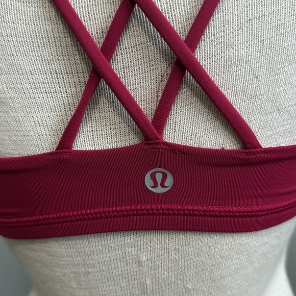 Lululemon - Free To Be Bra - Berry Rumble - Size 4 - Well Loved - Picture 6 of 9